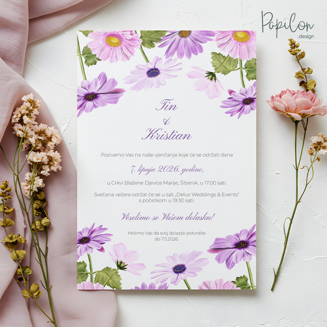 Pozivnica za vjenčanje Amethyst s ljubičastim cvjetnim motivom - Papilon Design